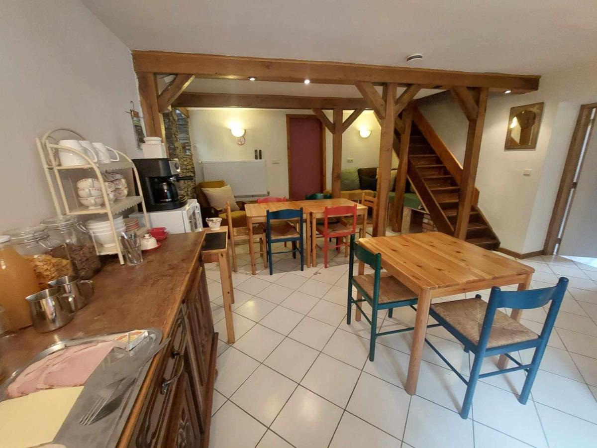 Le Vieux La Roche Bed & Breakfast Exterior photo