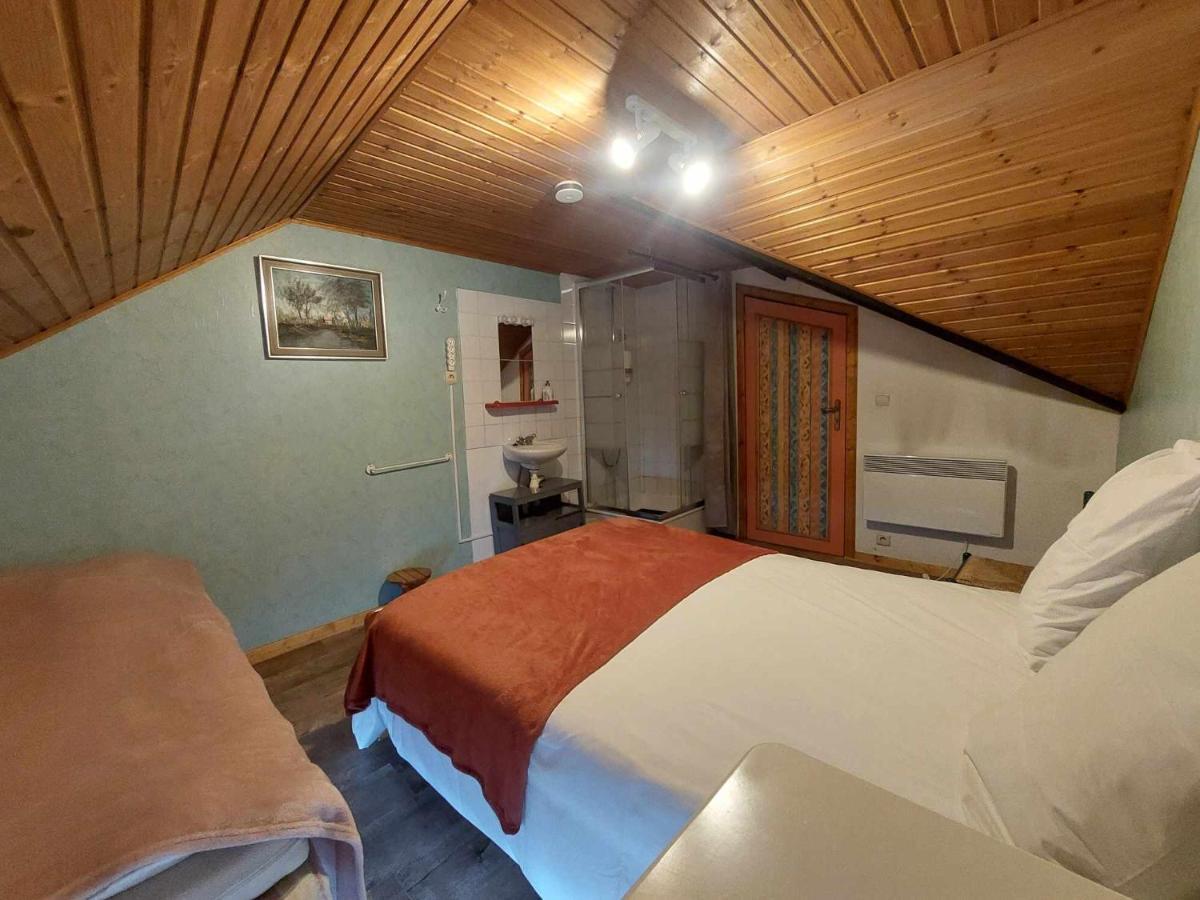 Le Vieux La Roche Bed & Breakfast Exterior photo