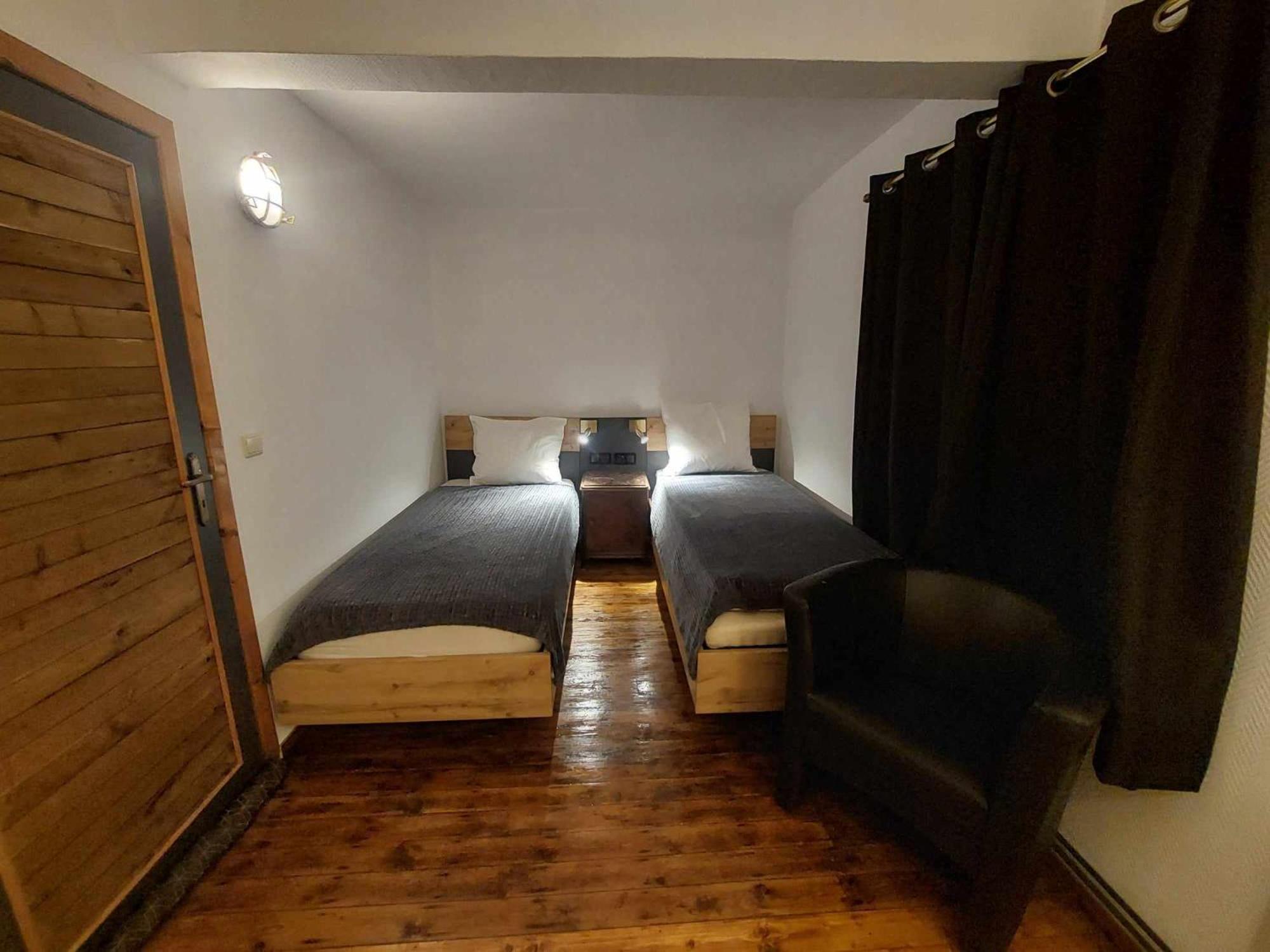 Le Vieux La Roche Bed & Breakfast Room photo